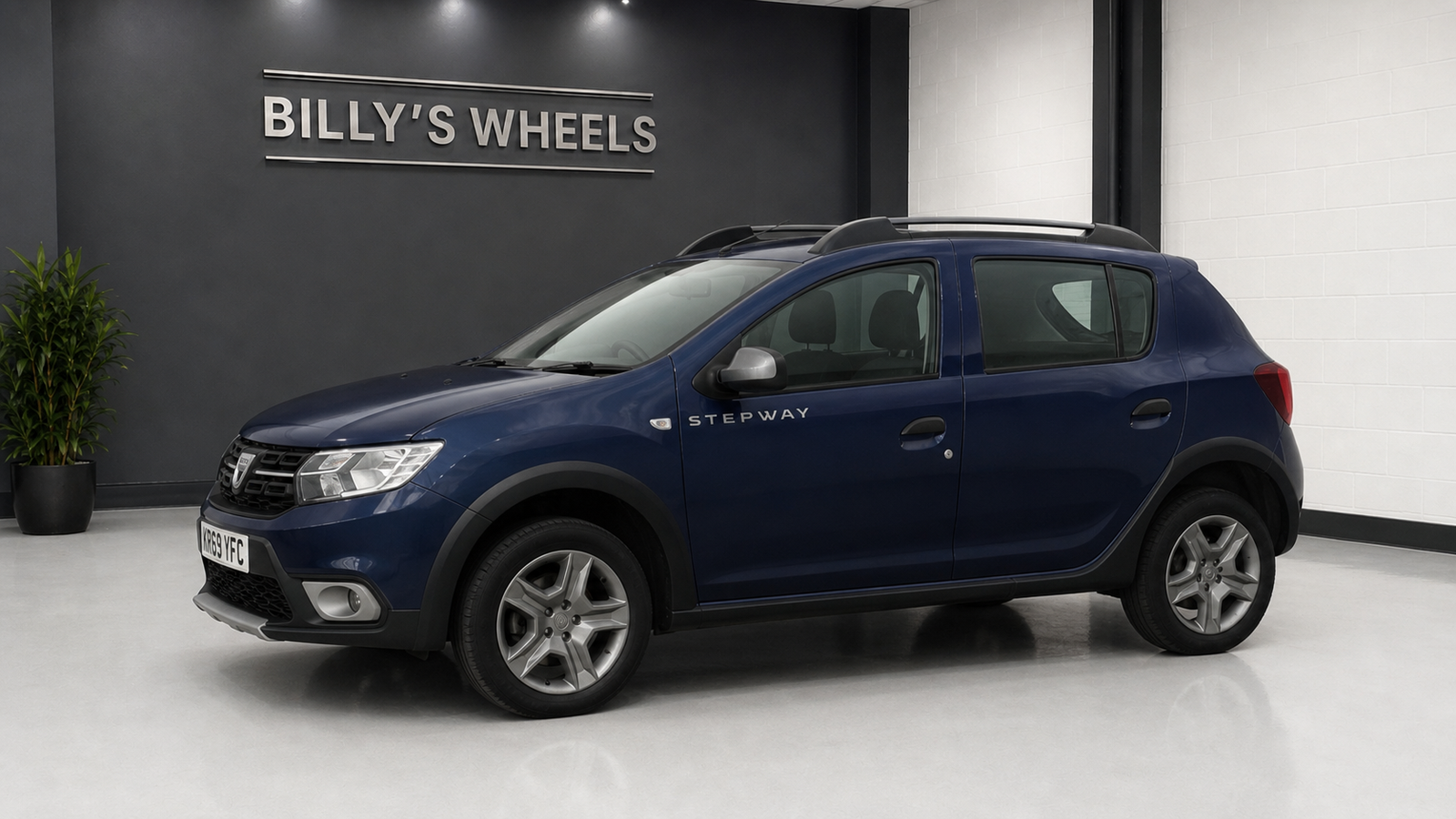 2019 Dacia Sandero Stepway Comfort photograph 6 of 19