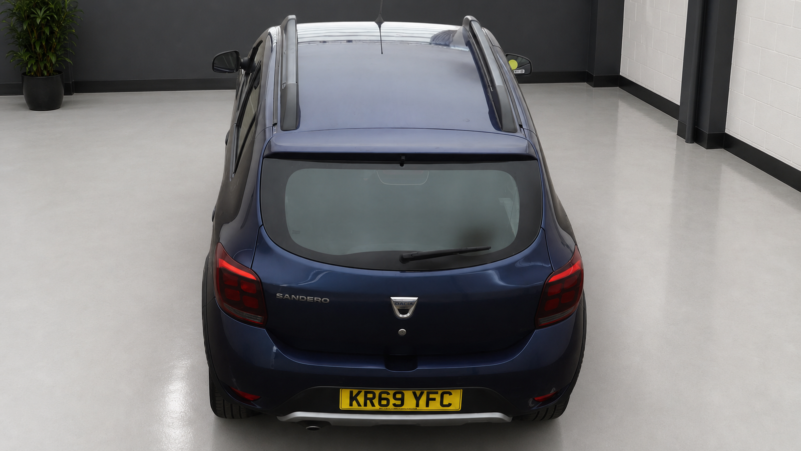 2019 Dacia Sandero Stepway Comfort photograph 14 of 19