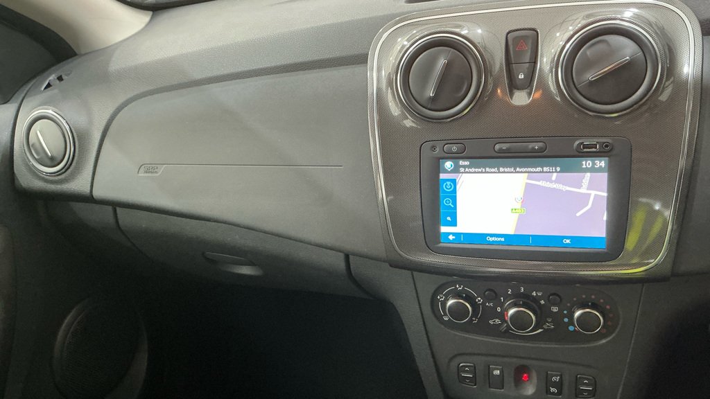 2019 Dacia Sandero Stepway Comfort photograph 19 of 19